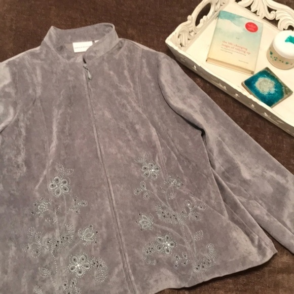 Alfred Dunner Gray Zip Up Jacket w/ flowers - Picture 1 of 4
